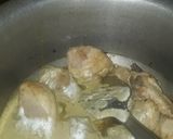 A picture of step 5 of Chicken salan in black pepper.