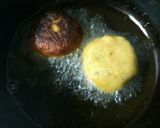 A picture of step 4 of Kakara pitha.