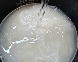 A picture of step 1 of My husband’s favorite Chicken Jook 닭죽.