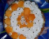 A picture of step 5 of No Bake Mango Tart.