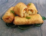 Foto langkah ke 6 dari resep Risol isi kentang, wortel dan sosis.
