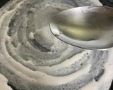 A picture of step 4 of Podi dosa.