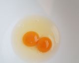 Une image de l'étape 1 de Clafoutis crémeux aux figues.