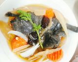Hình bước làm 2 của món Gà ác tiềm thuốc bắc