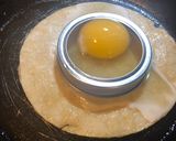 Foto del paso 1 de la receta: Huevo benedictino! (Con tortilla)