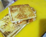 Foto langkah ke 4 dari resep 16. Roti Panggang Telor Ceplok.
