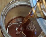 Foto del passaggio 3 della ricetta Gelatina di trifoglio rosso