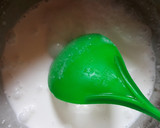 Foto langkah ke 4 dari resep Buko Pandan Kelapa Muda.