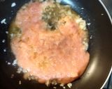 Foto del paso 2 de la receta: Tartitas de jamón, queso y tomate con discos de empanadas