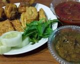 Foto langkah ke 7 dari resep Ayam, Tempe dan Tahu Penyet Ala Kaki Lima.