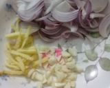 A picture of step 1 of Karhai khara Masala Qeema.