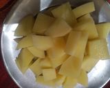A picture of step 1 of Aloo Gobhi.