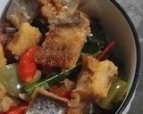 Foto langkah ke 7 dari resep Asin Jambal Roti Tomat Ijo.