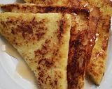 Foto langkah ke 3 dari resep Simple french toast.