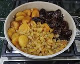 A picture of step 5 of Milky pilaf with salty fish.