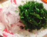 รูปขั้นตอนการทำที่ 2 ของ ยำหมูทอดแซ่บ #มือใหม่หัดทำ