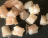 Foto del paso 6 de la receta: Caldo de rape con merluza y Gambones