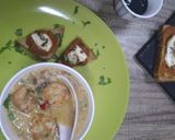 A picture of step 9 of Scrumptious thai shrimps soup with red sauce bread.