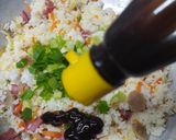 Foto langkah ke 4 dari resep Nasi Goreng Keju Wortel.