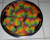 Foto langkah ke 9 dari resep Lidah Kucing Rainbow Garing, Kriuk, Kress Kress.