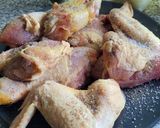 Foto del paso 3 de la receta: Pollo guisado con boletus y trufa