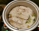 รูปขั้นตอนการทำที่ 7 ของ ข้าวมันไก่ หม้อหุงข้าว