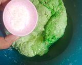 Foto langkah ke 5 dari resep Roti Tawar Pandan Kukus (no mixer).