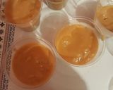 Une image de l'étape 7 de Dessert à la crème caramel et au banane.