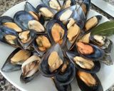 Foto del paso 3 de la receta: Mejillones a la marinera