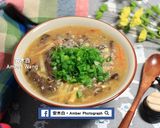 A picture of step 7 of Hot and Sour Soup.