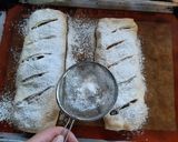Foto del paso 4 de la receta: Strudel de manzanas 🍎 súper fácil y rápido