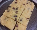Foto del passaggio 3 della ricetta Quadrotti di polenta con frutta secca e melagrana