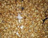 Foto langkah ke 3 dari resep Popcorn Caramel Crunchy.