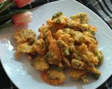 Foto langkah ke 3 dari resep Brokoli tepung goreng.