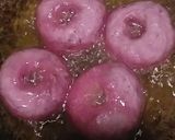 Foto langkah ke 4 dari resep Donat Ubi ungu.