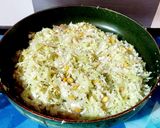 A picture of step 4 of Cabbage Poriyal.