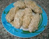 A picture of step 5 of Cheesy chicken potato sticks.