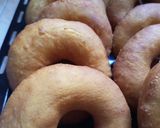 A picture of step 10 of Doughnuts.