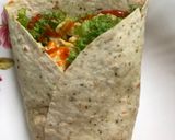 Gambar langkah 4 resipi Egg Tortila Wrap 🥬.