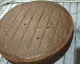 Foto langkah ke 4 dari resep Bolu cokelat hias suka-suka.
