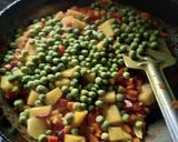 आलू गाजर की सब्जी(aloo gajar ki sabzi recipe in hindi) रेसिपी चरण 3 फोटो
