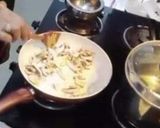A picture of step 2 of Mushayroom Risotto.