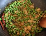 A picture of step 2 of Farfalle pasta soup.