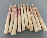 Foto del paso 1 de la receta Espárragos blancos cocidos
