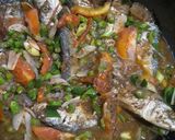 Foto langkah ke 4 dari resep Ikan Kembung Tumis Andaliman.