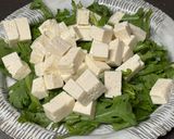 A picture of step 2 of Arugula and Tofu Salada.