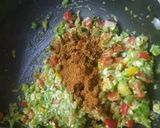 A picture of step 3 of Crispy stuffed flatbread.