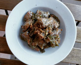 Foto del paso 7 de la receta: Costillas de cerdo guisadas en Oporto con cebolla y pimientos