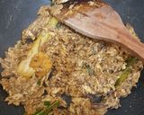 Foto langkah ke 3 dari resep Nasi Bakar Tongkol Suwir.