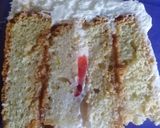 Foto del paso 3 de la receta: Relleno de crema con frutillas🍓🍓🍓